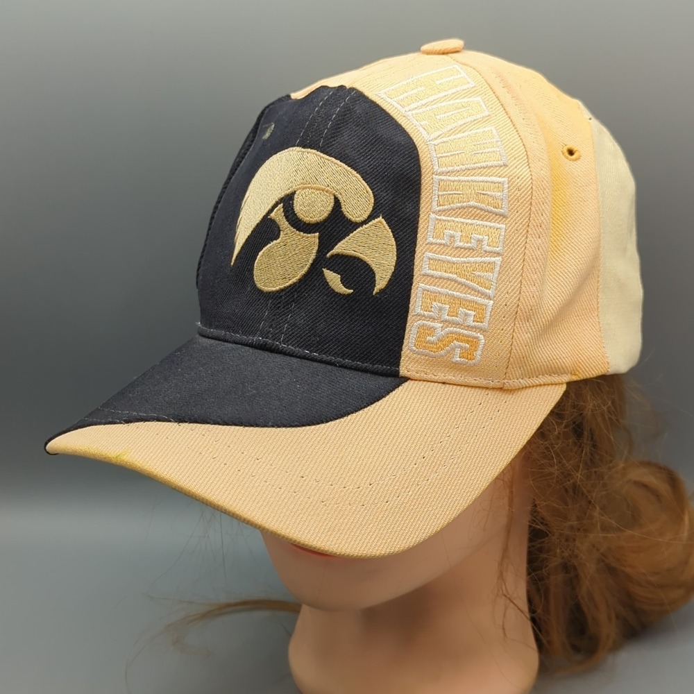 Vintage Iowa Hawkeyes Blockhead Snapback American Needle Cap Hat Wool 3 Tone